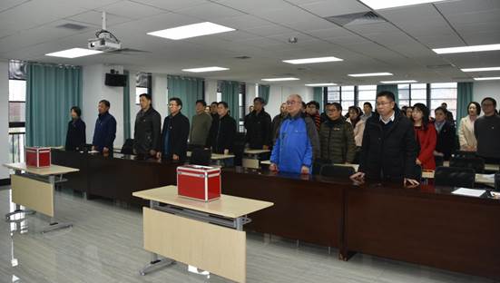 成人导航
选举6